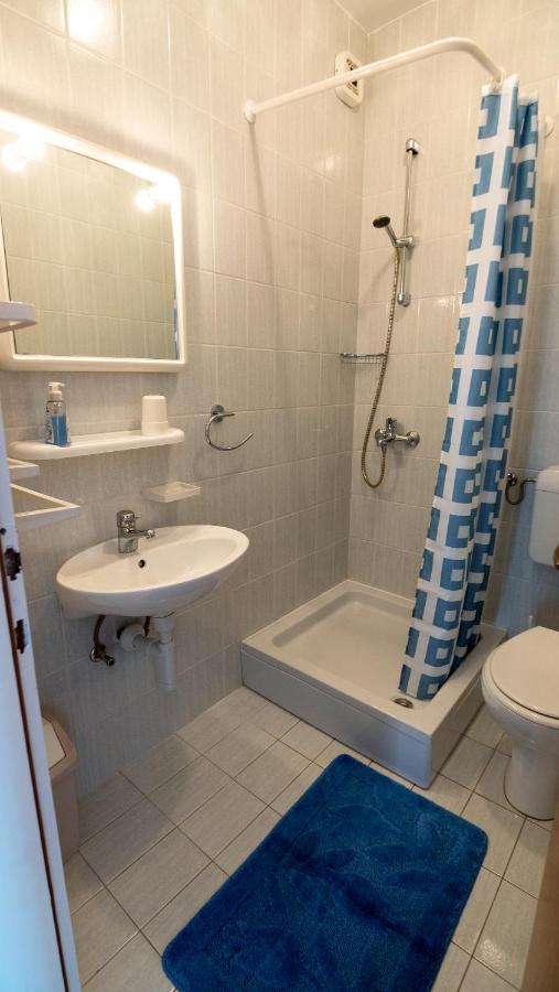 Apartments Dokovic Barbat na Rabu Εξωτερικό φωτογραφία
