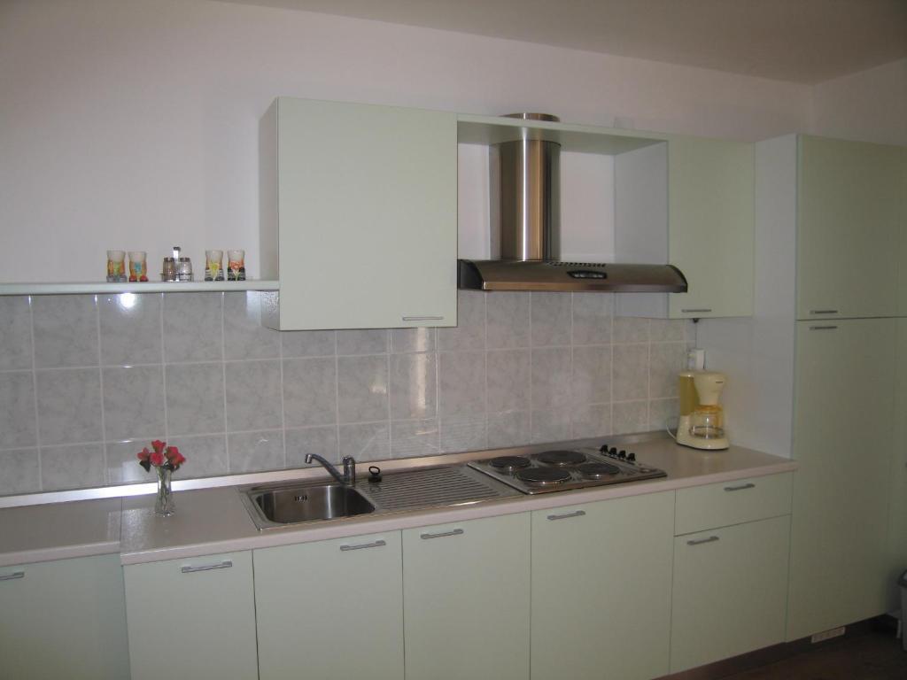 Apartments Dokovic Barbat na Rabu Εξωτερικό φωτογραφία